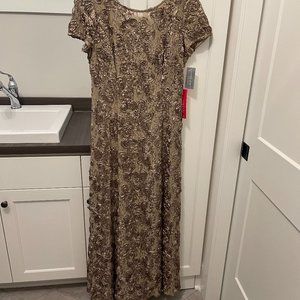 Alex Evenings Rosette A-Line Gown